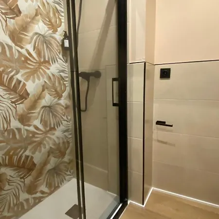 بيت ضيافة Marina Boutique فالنسيا
