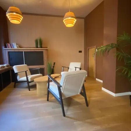 Marina Boutique بيت ضيافة فالنسيا