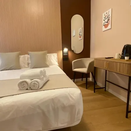 Marina Boutique بيت ضيافة فالنسيا