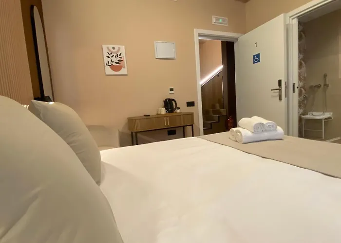 Marina Boutique 4*