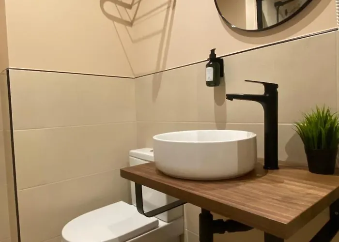 Marina Boutique بيت ضيافة فالنسيا